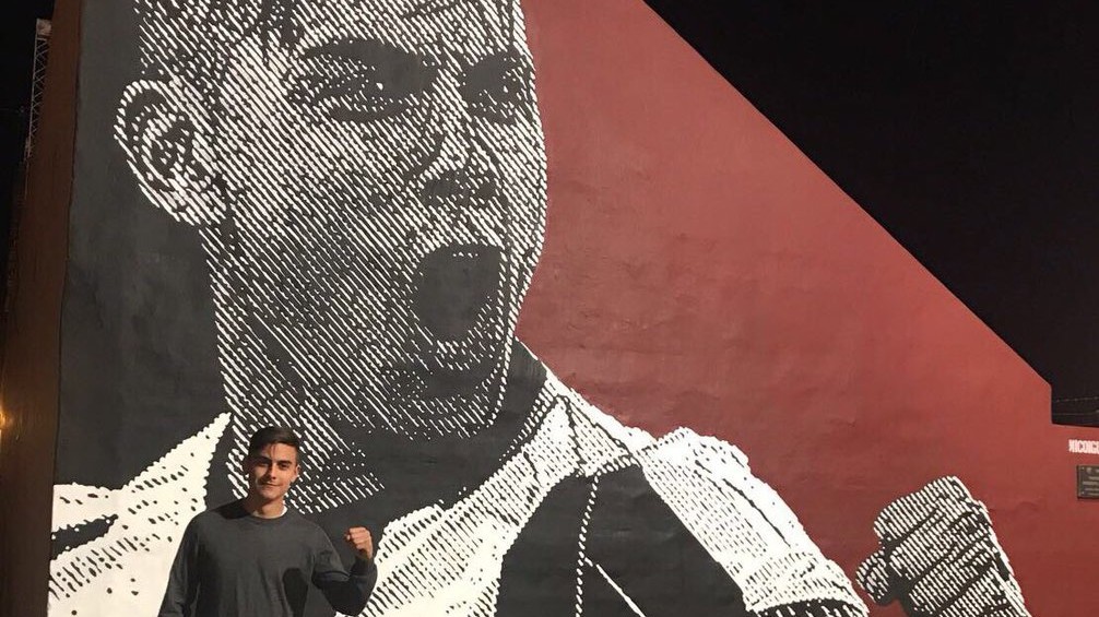 Juve, Cordoba celebra la Joya e Dybala diventa un murale