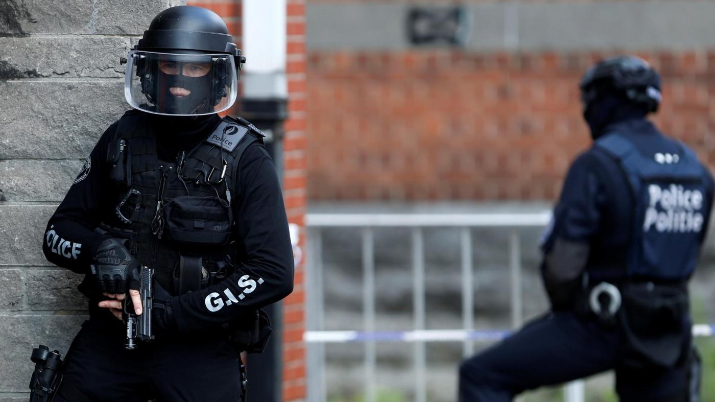 Belgio, sospetti terroristi in fuga: si teme attacco come 22 marzo