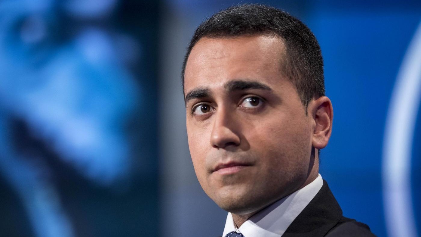 Migranti, Di Maio: Governo ci copia, dove sono moralisti alla Saviano?