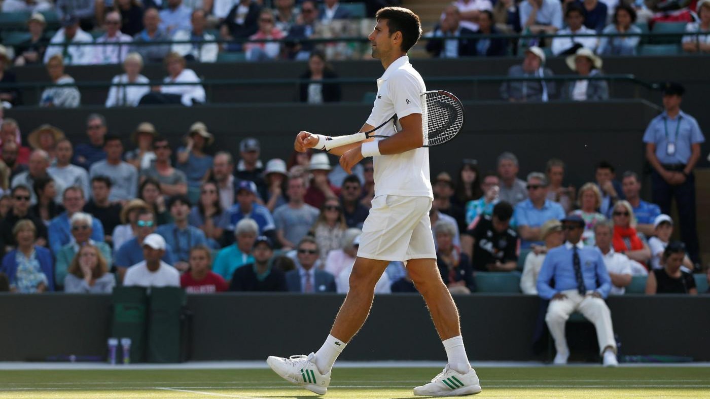 Guai per Djokovic: potrebbe fermarsi per un problema al gomito
