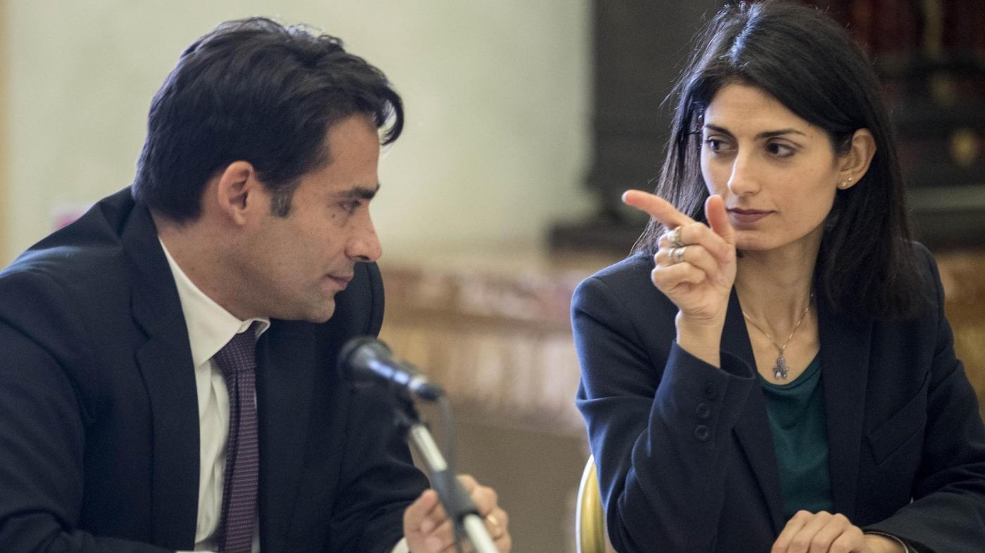 Raggi cambia giunta: via Mazzillo, arriva Lemmetti al Bilancio