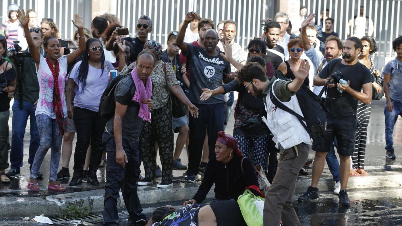 Sgombero migranti a Roma, l’Unicef: “Bambini terrorizzati”