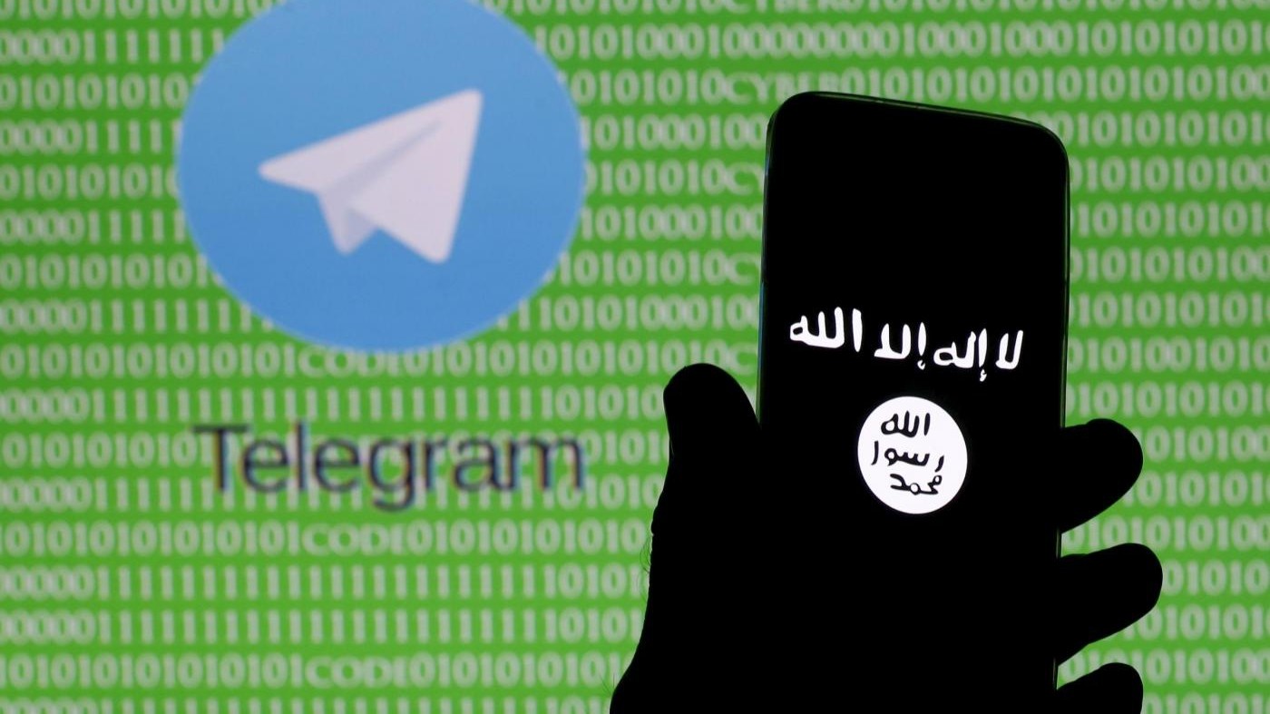 Minacce Isis all’Italia: su Telegram incita lupi solitari ad attaccare