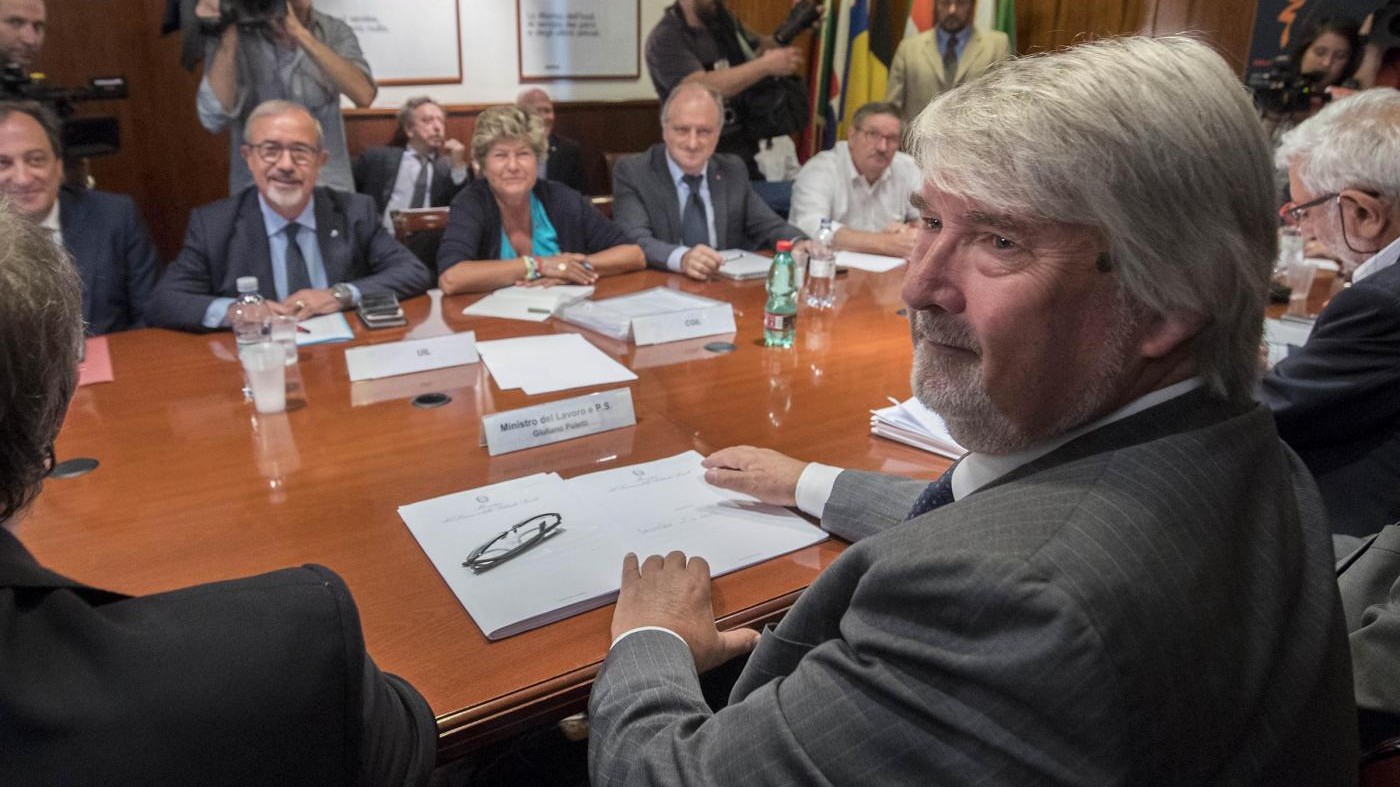Pensioni, da governo ipotesi assegno 600 euro a giovani