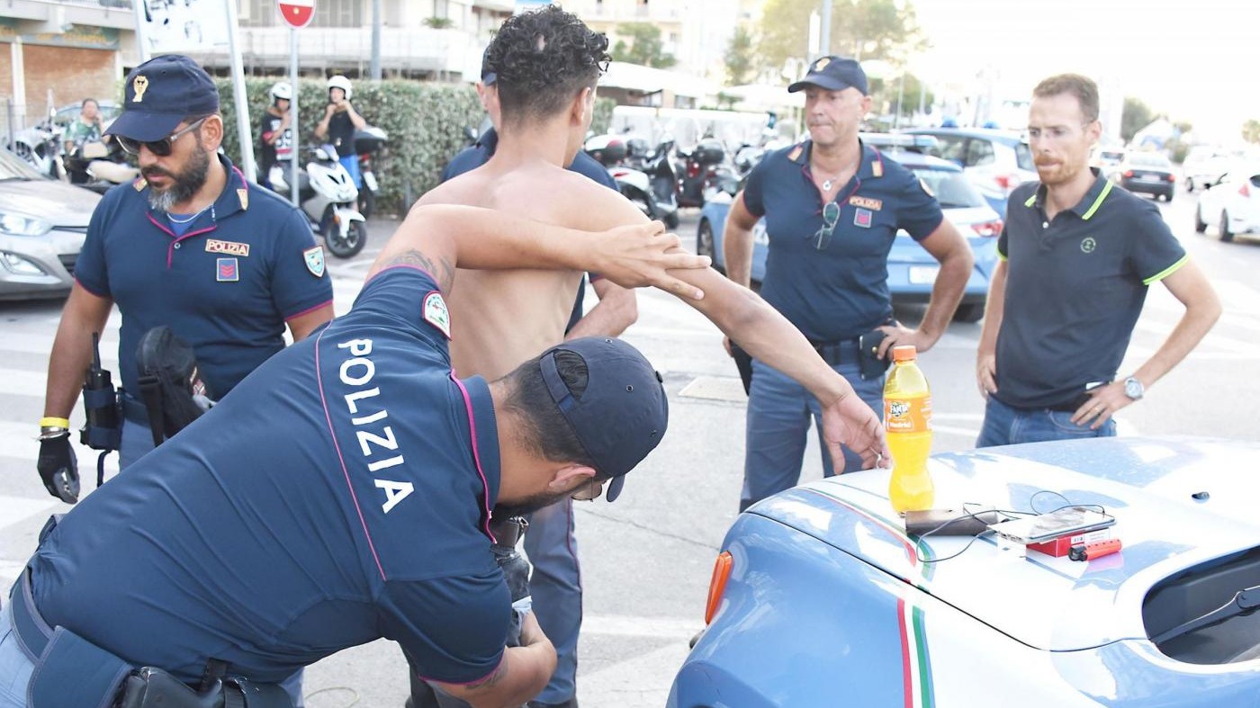 Nuova aggressione a Rimini: 34enne tenta di violentare turista