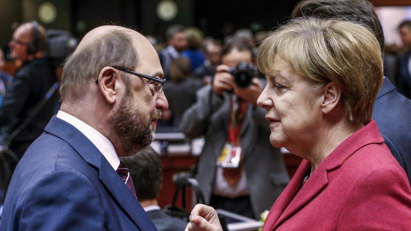 Merkel vs Schulz: “Fuori Turchia dalla Ue”