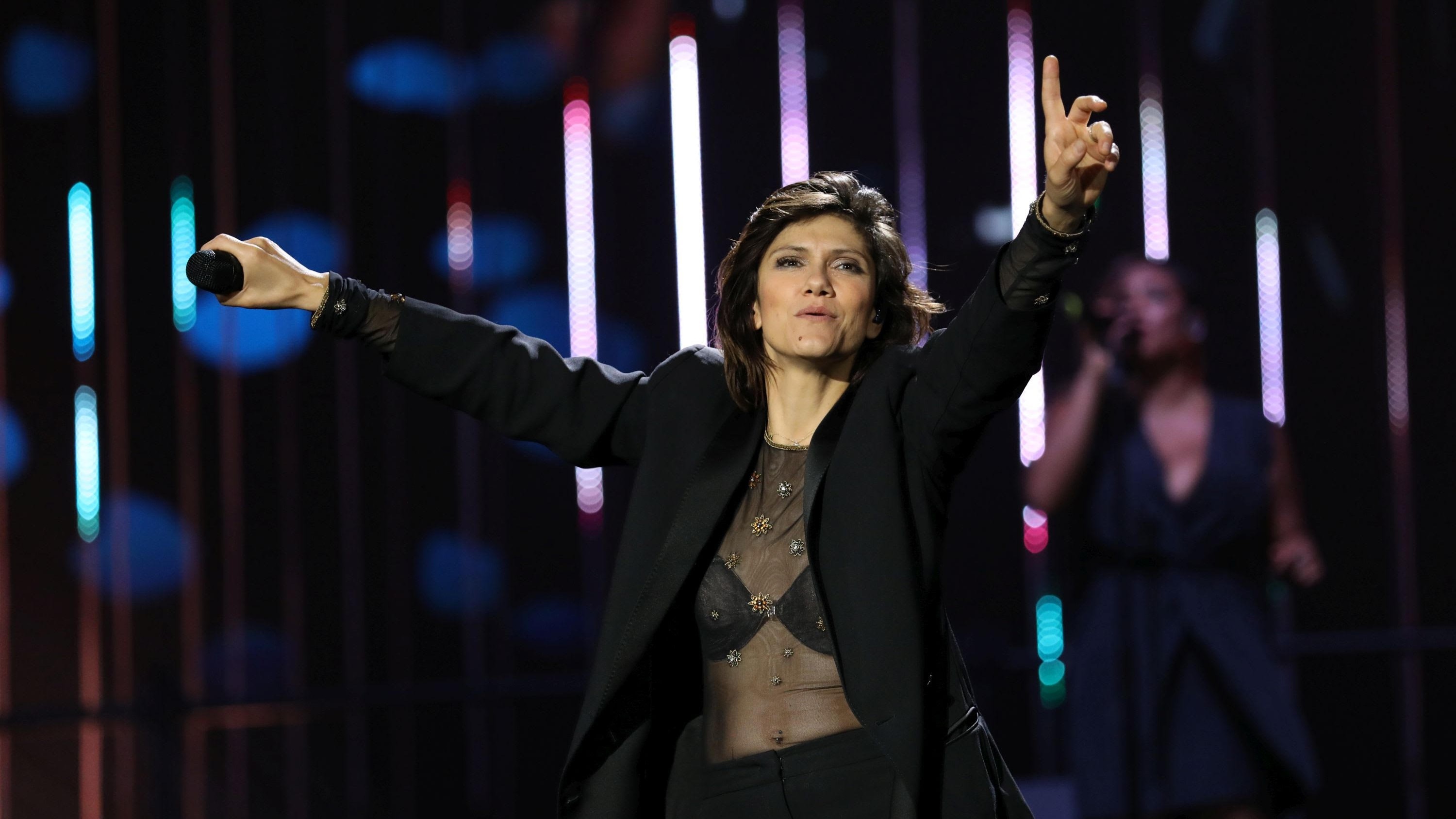 Elisa all’Arena: 20 anni dopo non è più una ragazza arrabbiata