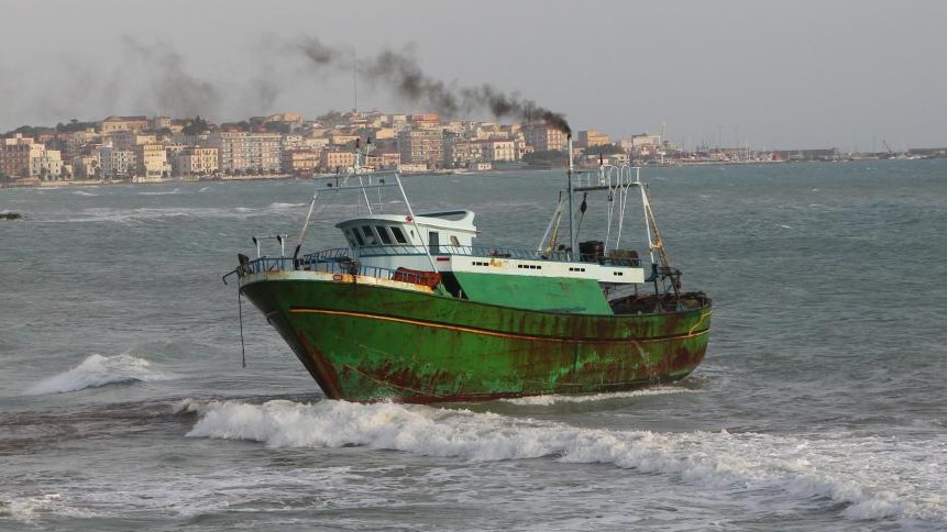 Mazara del Vallo, peschereccio sequestrato da militari tunisini