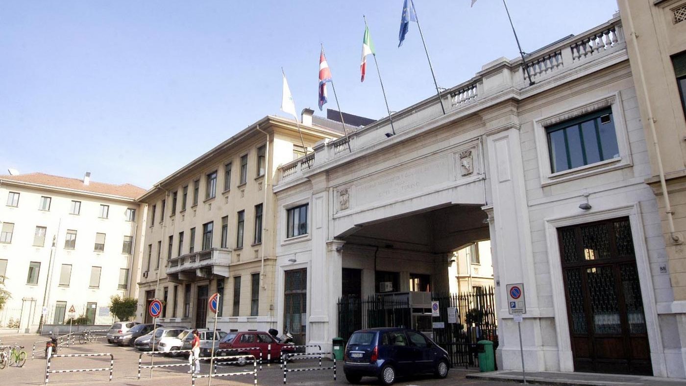 Torino, muore giovane alle Molinette: non si esclude meningite