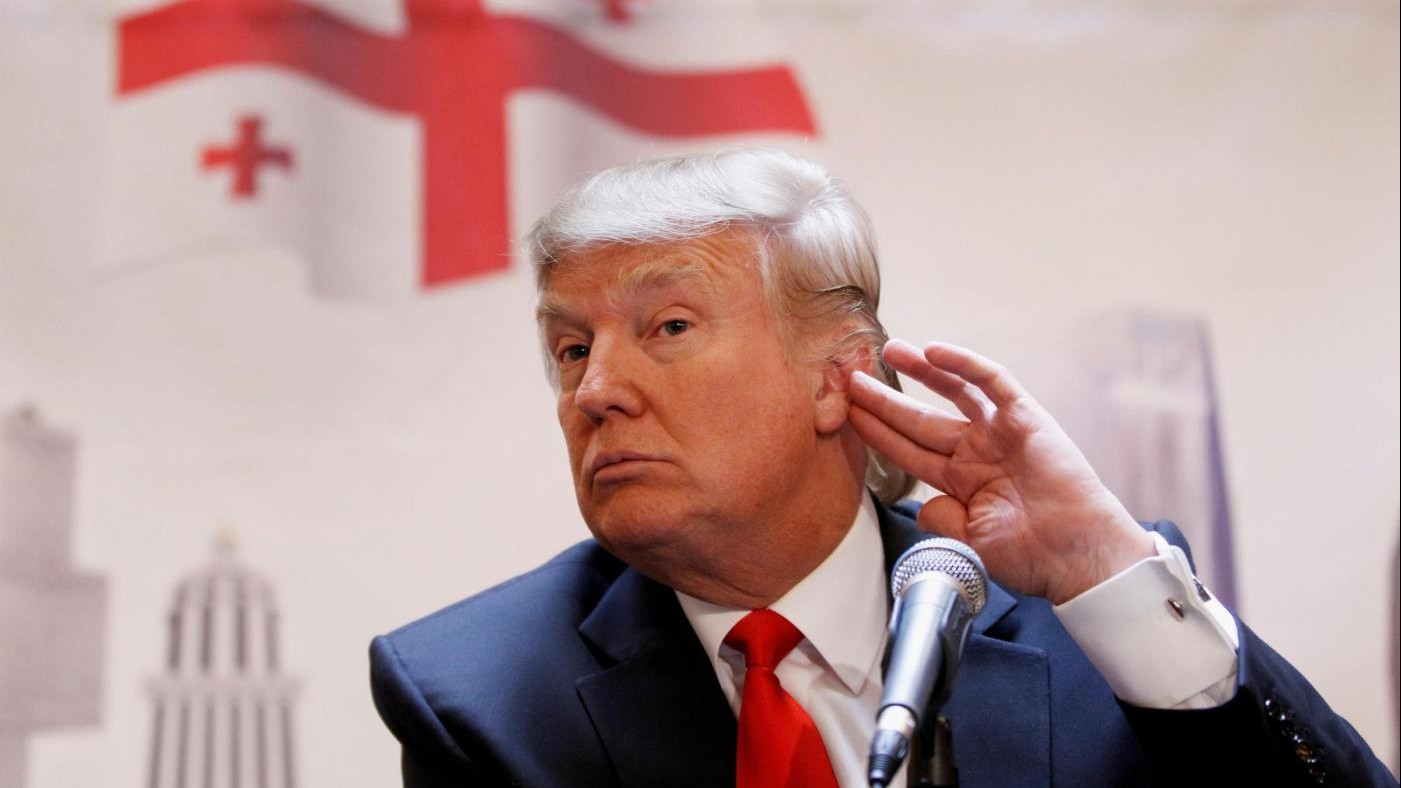Il 64% degli americani vuole che Trump chiuda suo account Twitter