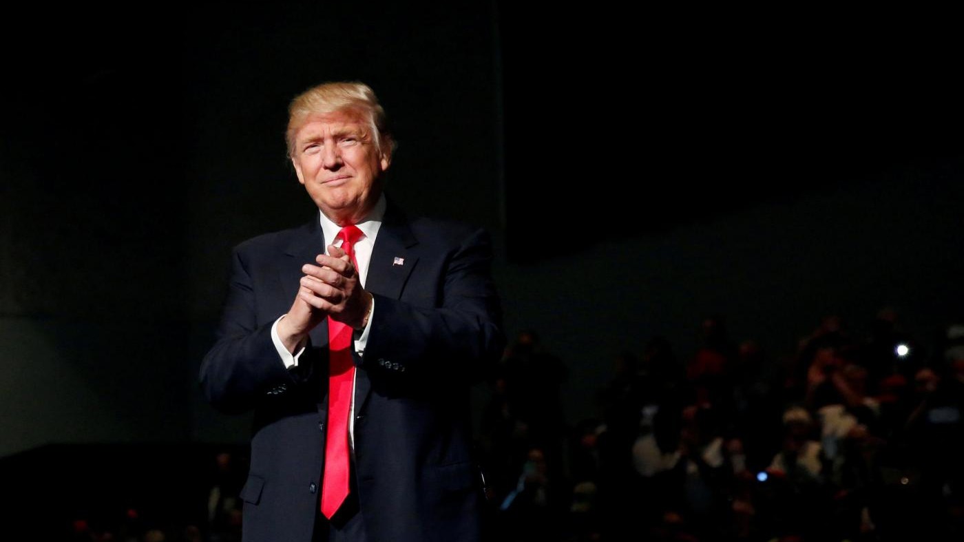 Trump: Credo che Mosca sia responsabile di attacchi hacker