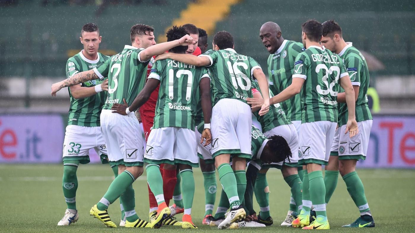 FOTO Avellino supera Pisa 1-0