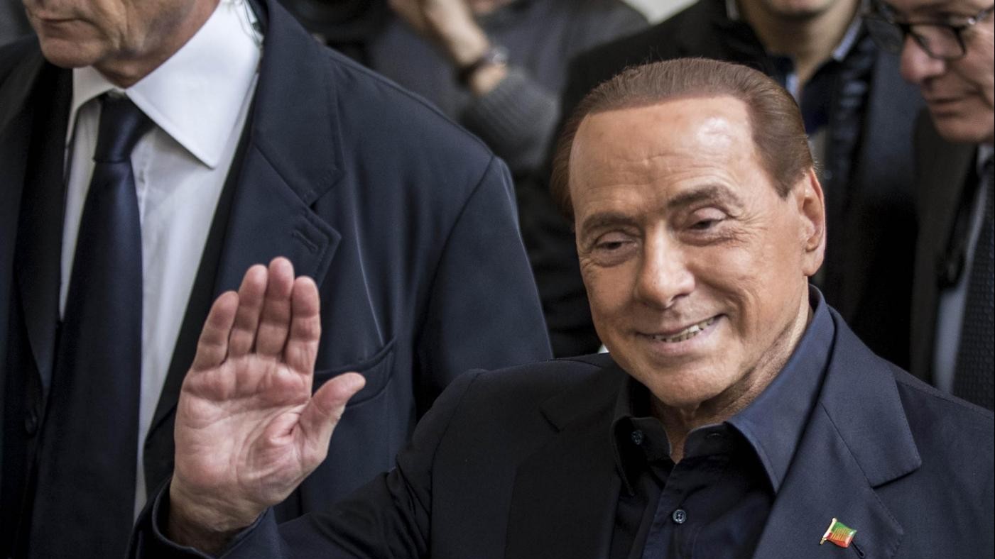 Berlusconi: Deluso da Salvini, apprezzo Gentiloni