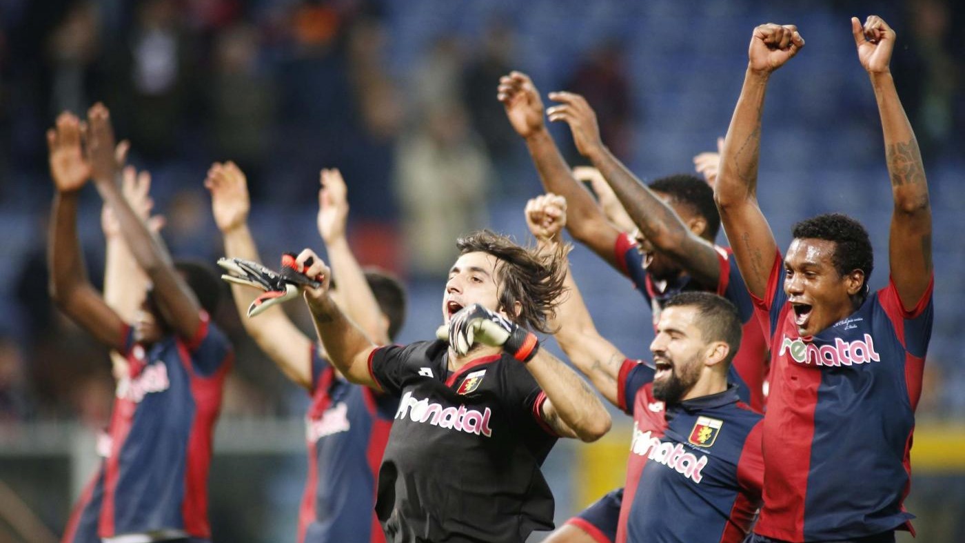 FOTO Serie A, tris del Genoa con la Juventus