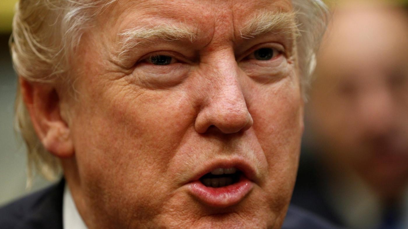 La birra Corona risponde a Trump: L’America è sempre stata grande
