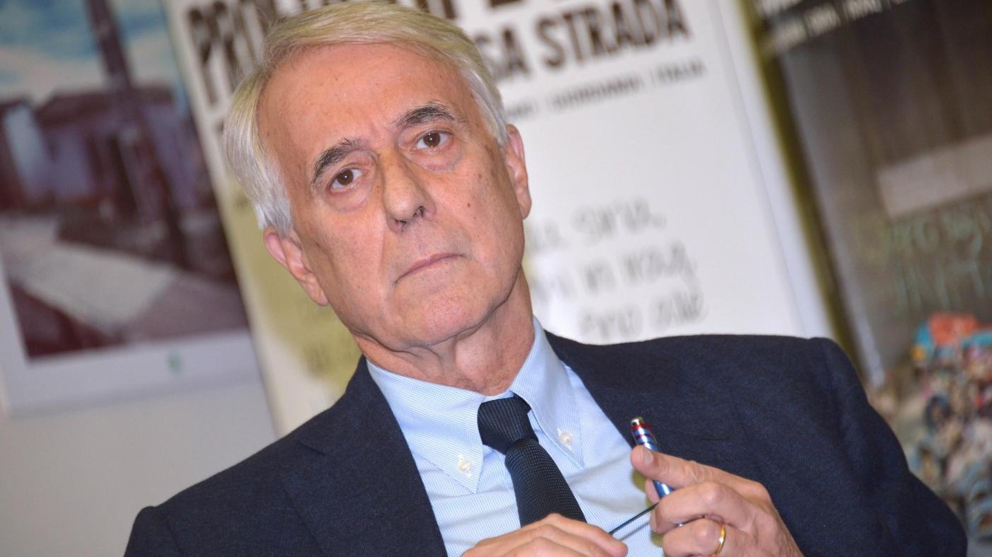 Pisapia: Un listone unico con il Pd e Alfano? Sarebbe un incubo