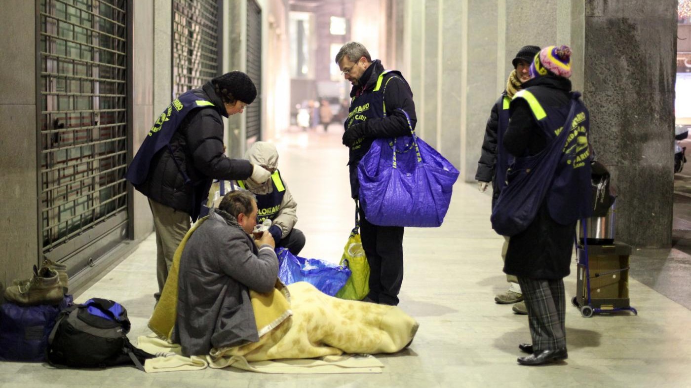 Allarme povertà: A rischio 9,3 milioni di italiani