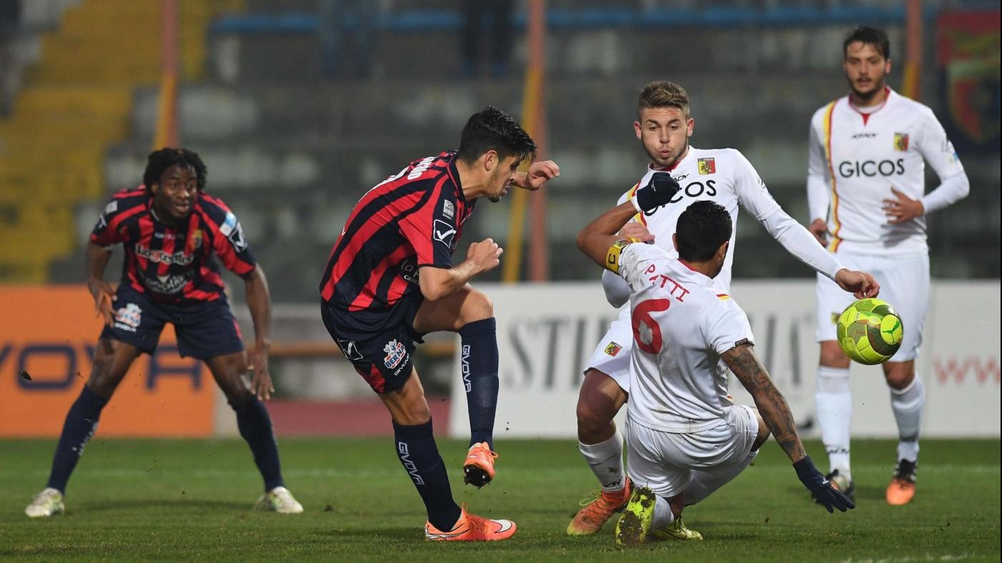 FOTO Lega Pro, Casertana-Catanzaro finisce a reti bianche