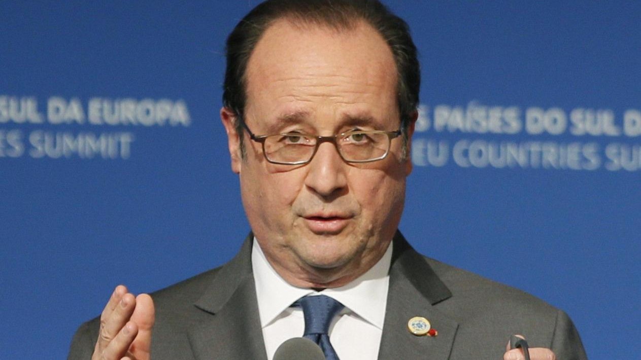 Francia, Fillon: Colpo di Stato. Eliseo: Accuse inaccettabili