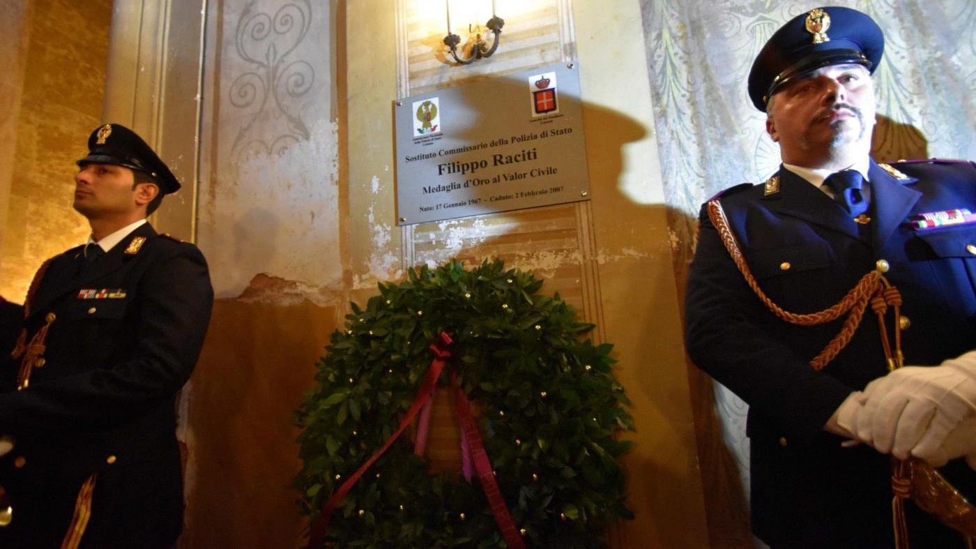 Catania ricorda l’ispettore Raciti: Esempio che vive nel tempo