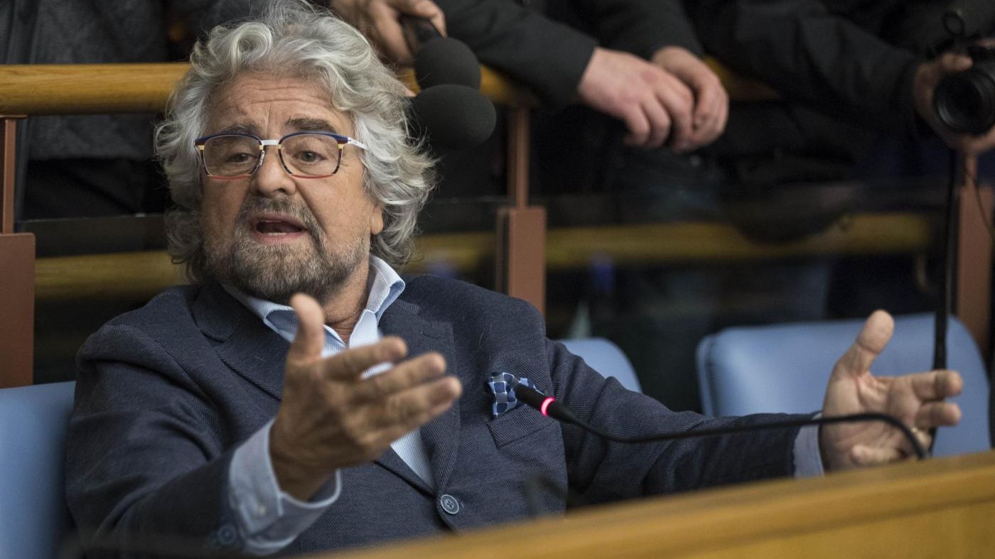 Elezioni, blog Grillo: Napolitano fattene una ragione, poltronato a vita