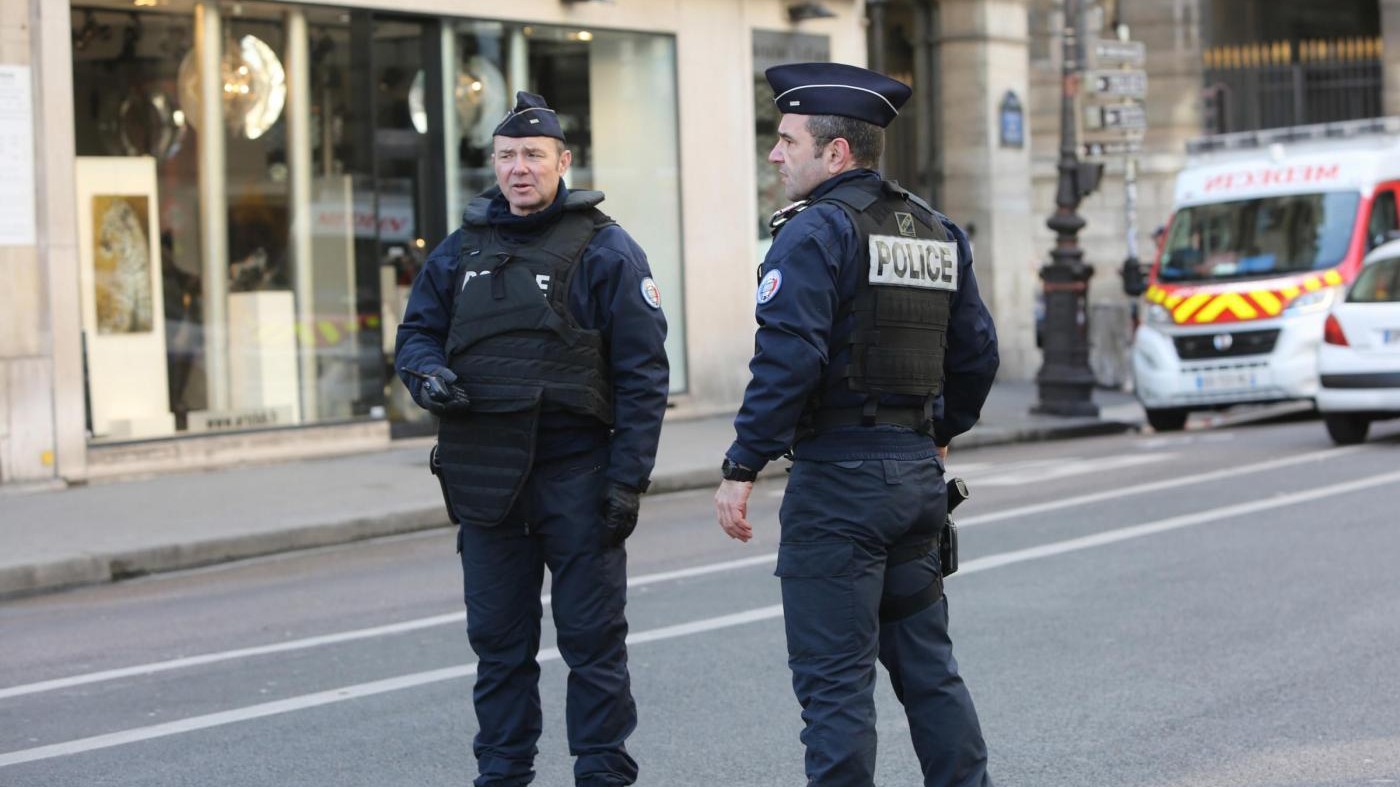 Attacco al Louvre, Hollande: Senza dubbio si tratta di terrorismo