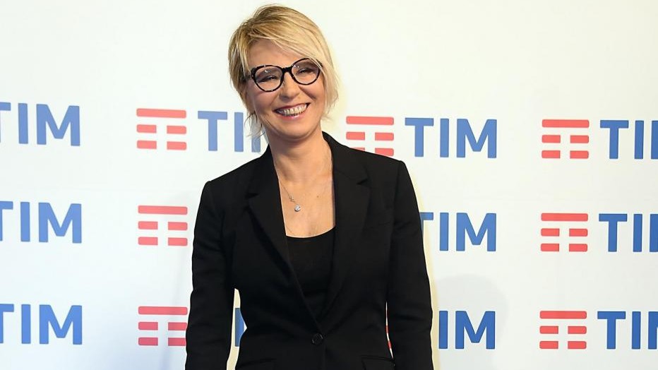 Sanremo, De Filippi: Mi sento un po’ come Belen, fotografi mi inseguono