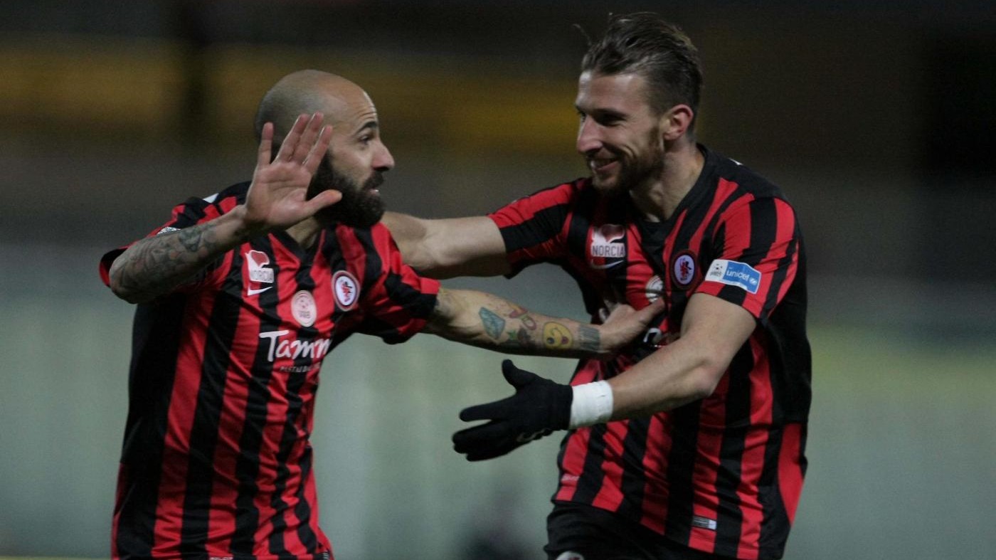 FOTO Lega Pro, Foggia stende Siracusa 3-0