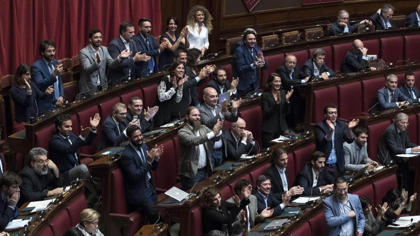 M5S: Fakenews per riabilitare olio di palma, ricerca del 2016