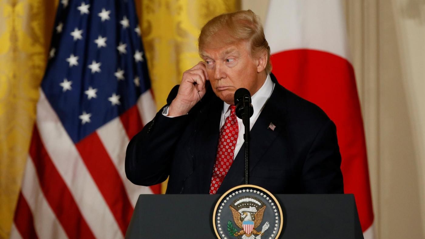 Usa, Trump: Costi del muro con Messico scenderanno come F-35