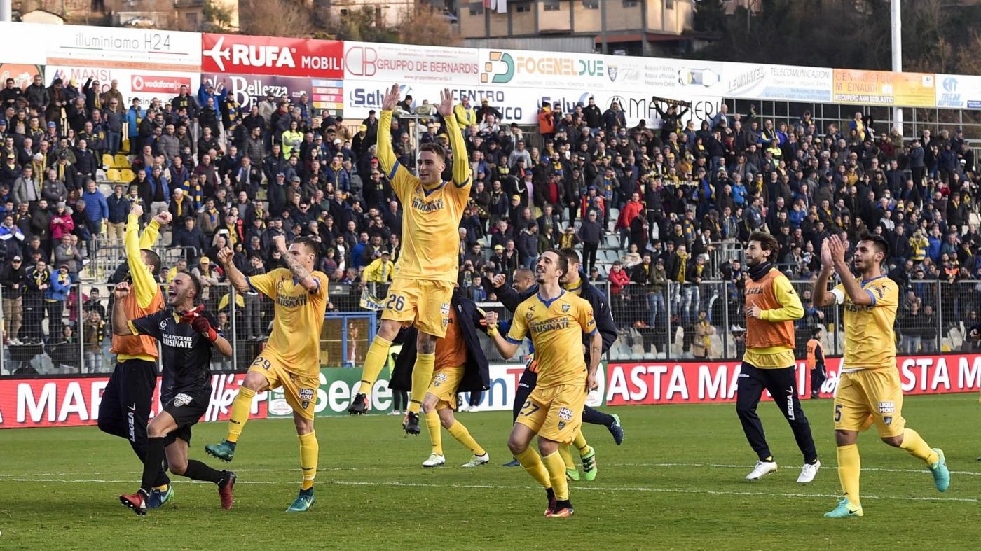 Serie B, il Frosinone batte il Carpi 1-0 e vola in testa alla classifica