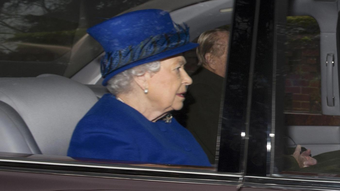 FOTO La Regina Elisabetta torna in pubblico