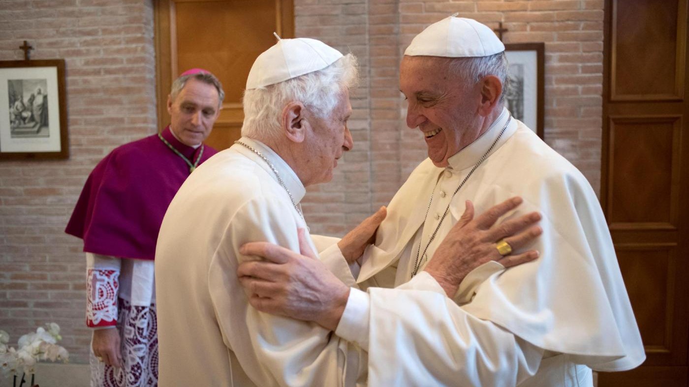 Padre Lombardi: La rinuncia di Papa Ratzinger non fu drammatica