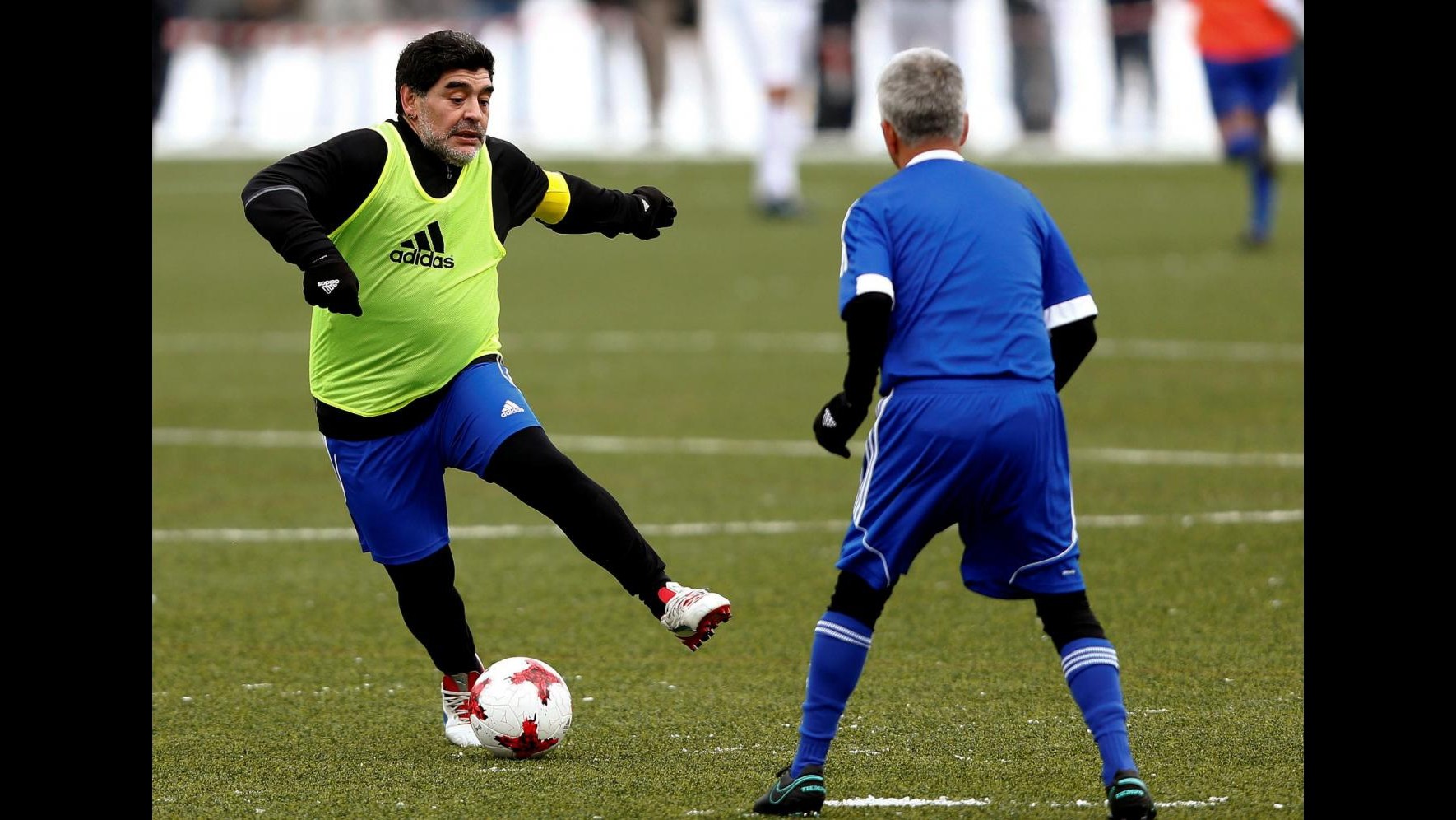FOTO Da Maradona a Infantino: partita tra ‘vecchie glorie’ a Zurigo