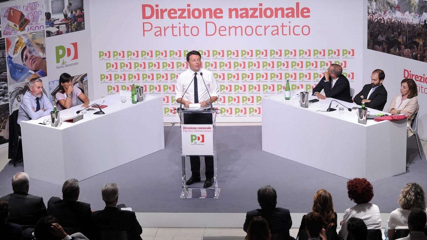 Pd, passa linea Renzi: Prima assemblea e poi subito congresso