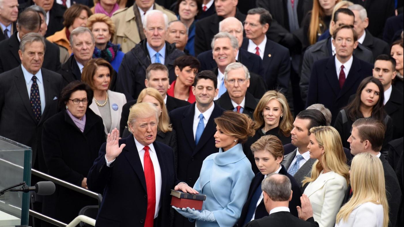 FOTO Trump ha giurato: è il 45° presidente degli Usa