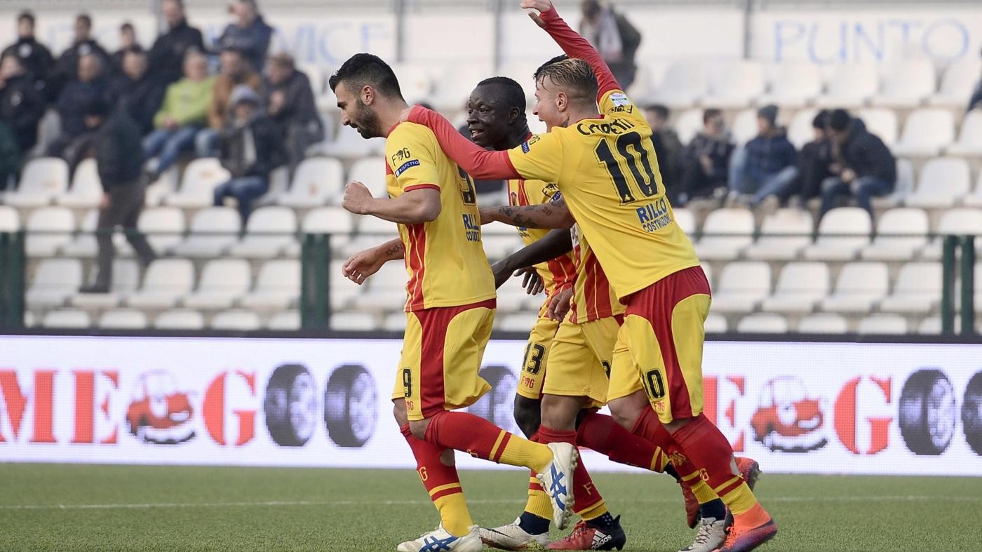 Serie B, Benevento supera 1-0 Pro Vercelli in trasferta