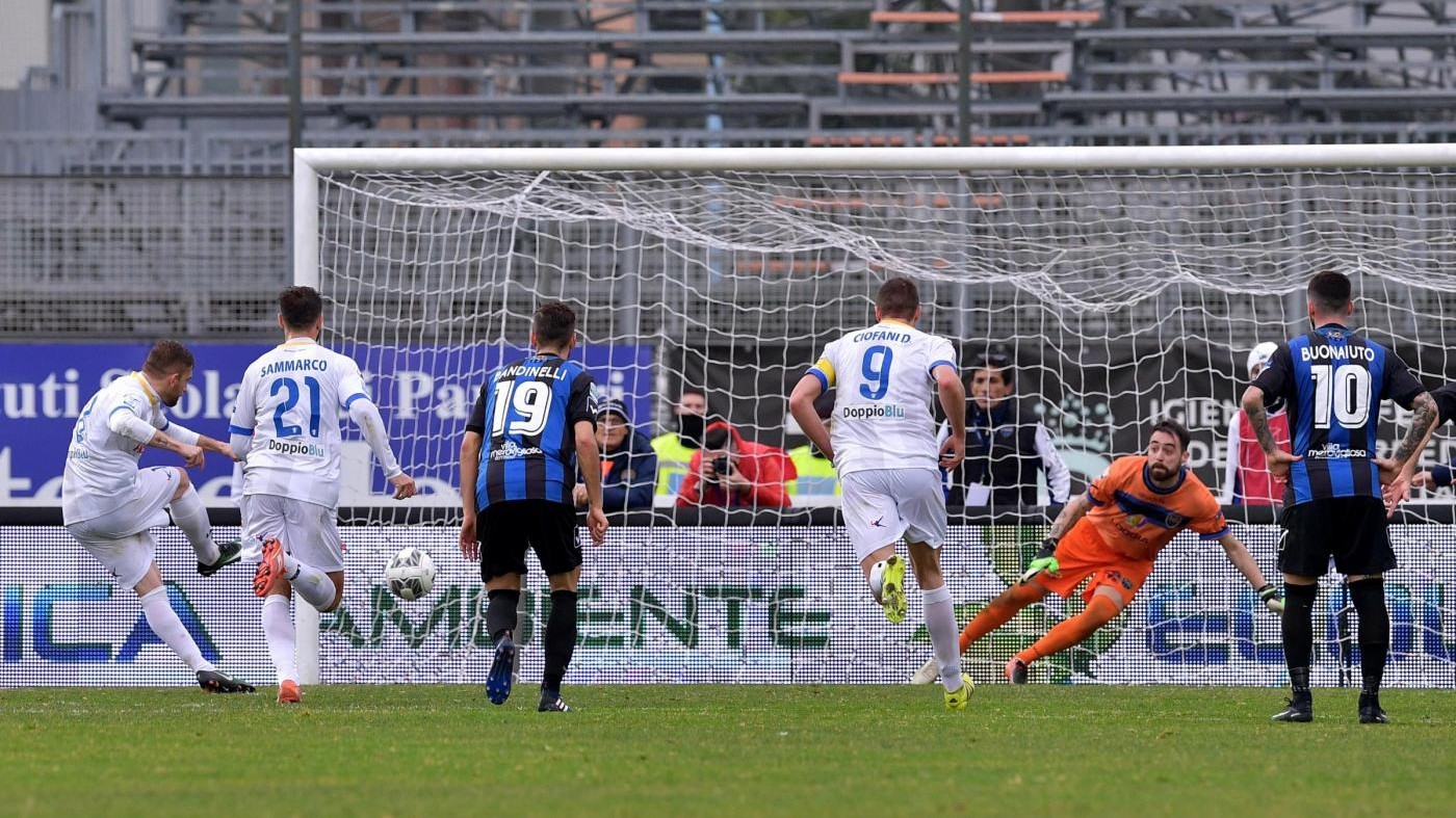 FOTO Serie B, Latina-Frosinone 0-1: ciociari a -1 dalla vetta