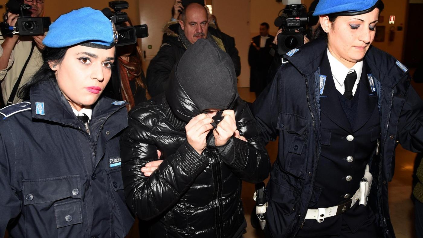 Coppia acido, 20 anni a Martina per tutti gli episodi contestati