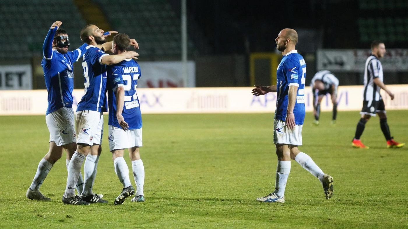 FOTO Lega Pro, Robur Siena sconfitto dal Como 0-1