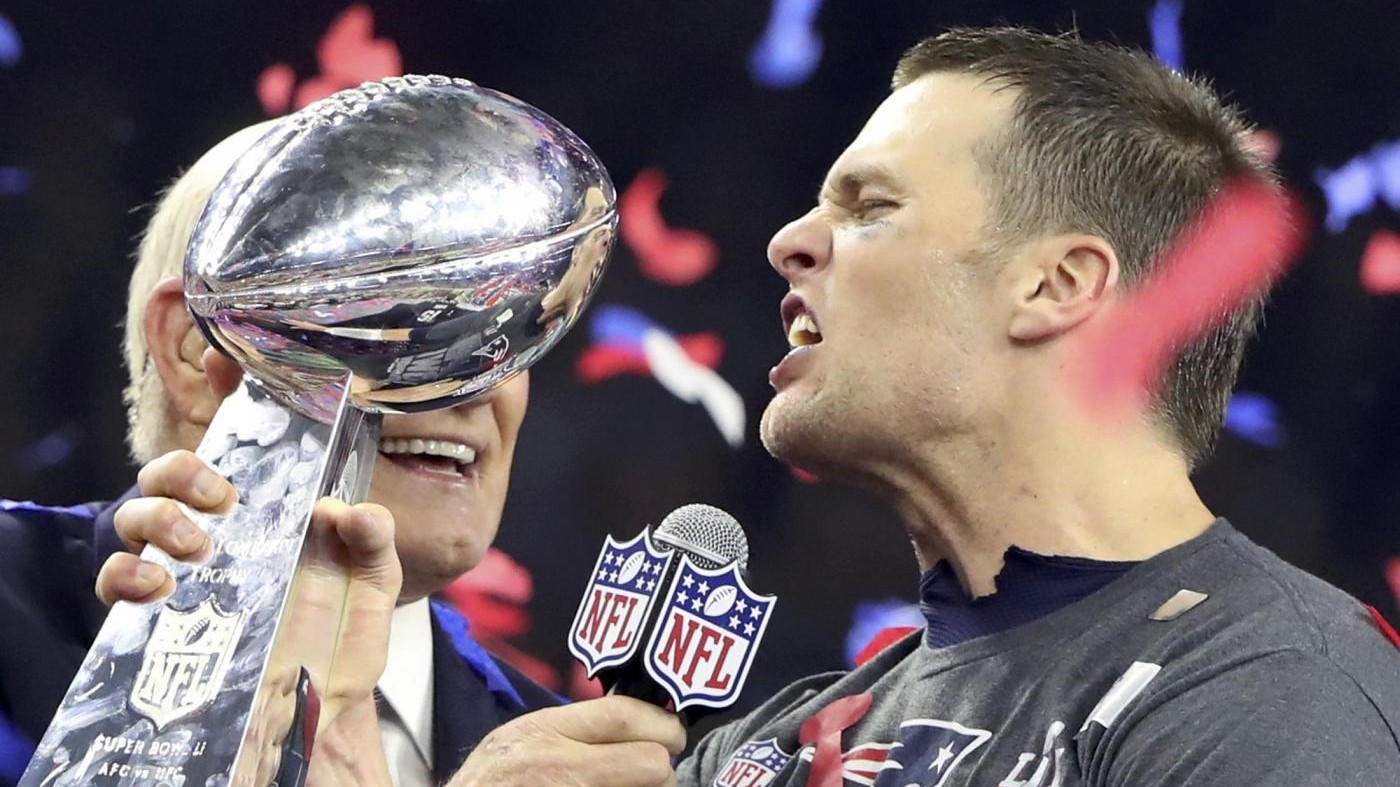 Super Bowl, le immagini della vittoria dei Patriots