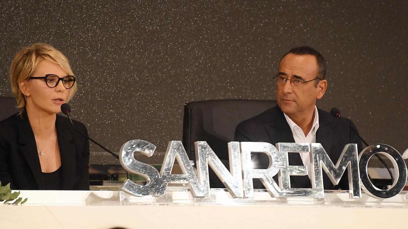 Sanremo, Conti e De Filippi presentano il Festival