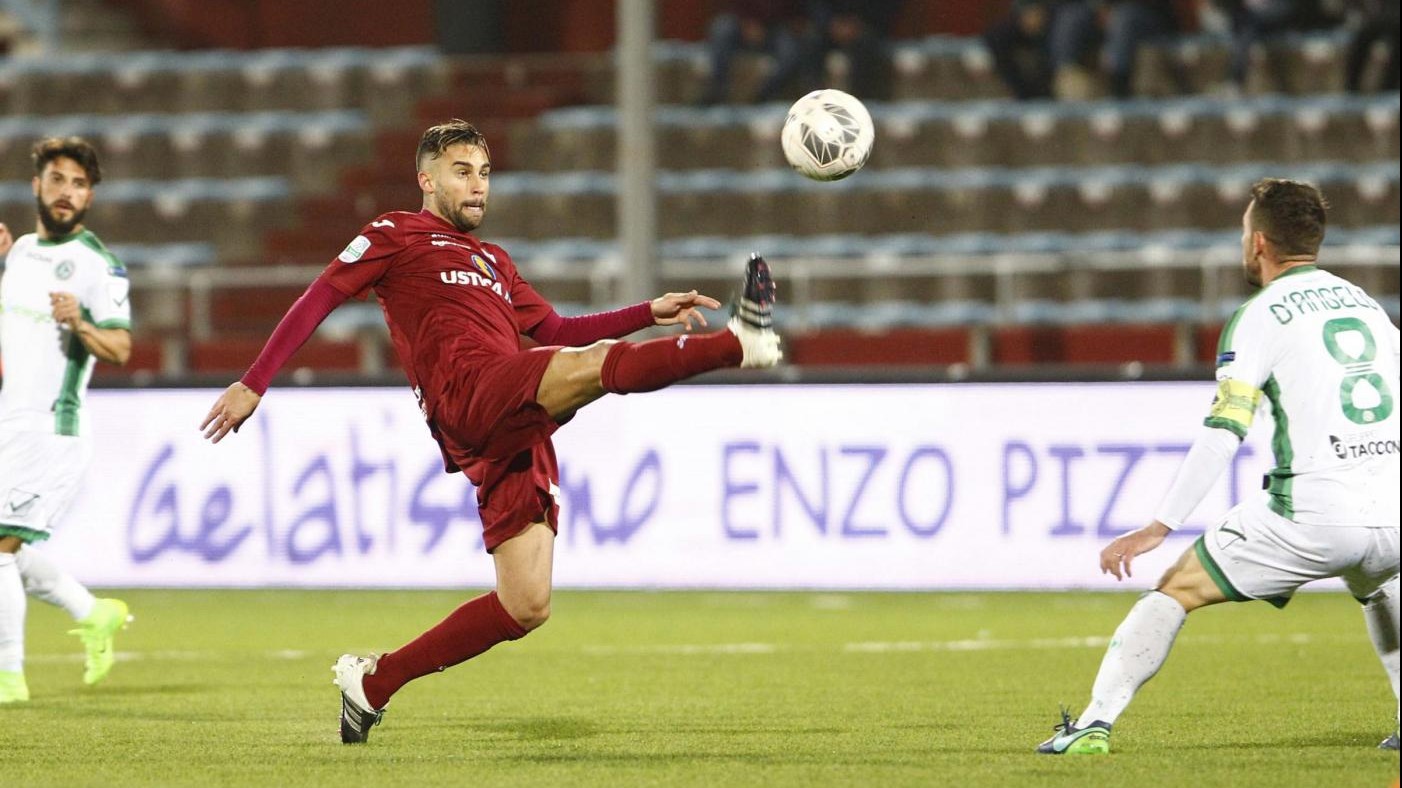 Serie B, Trapani-Avellino finisce 0-0