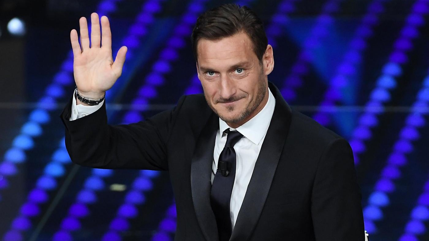 FOTO Totti grande mattatore sul palco dell’Ariston