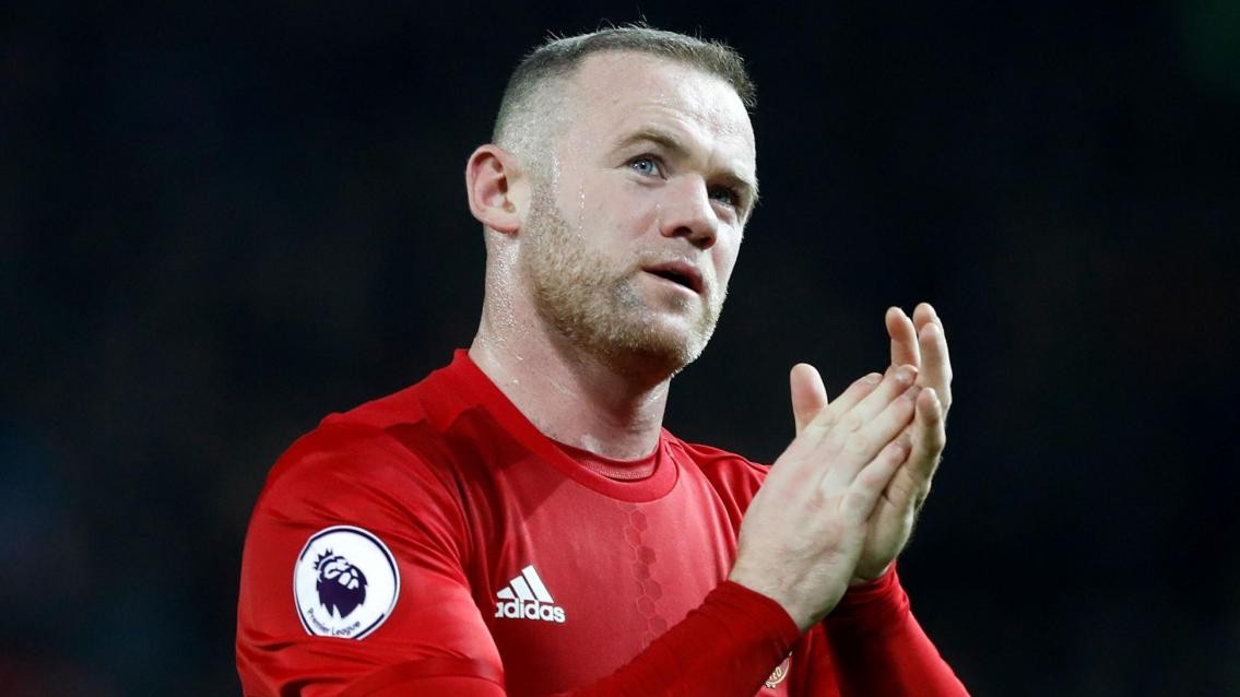 Rooney spegne voci mercato da Cina: Resterò allo United