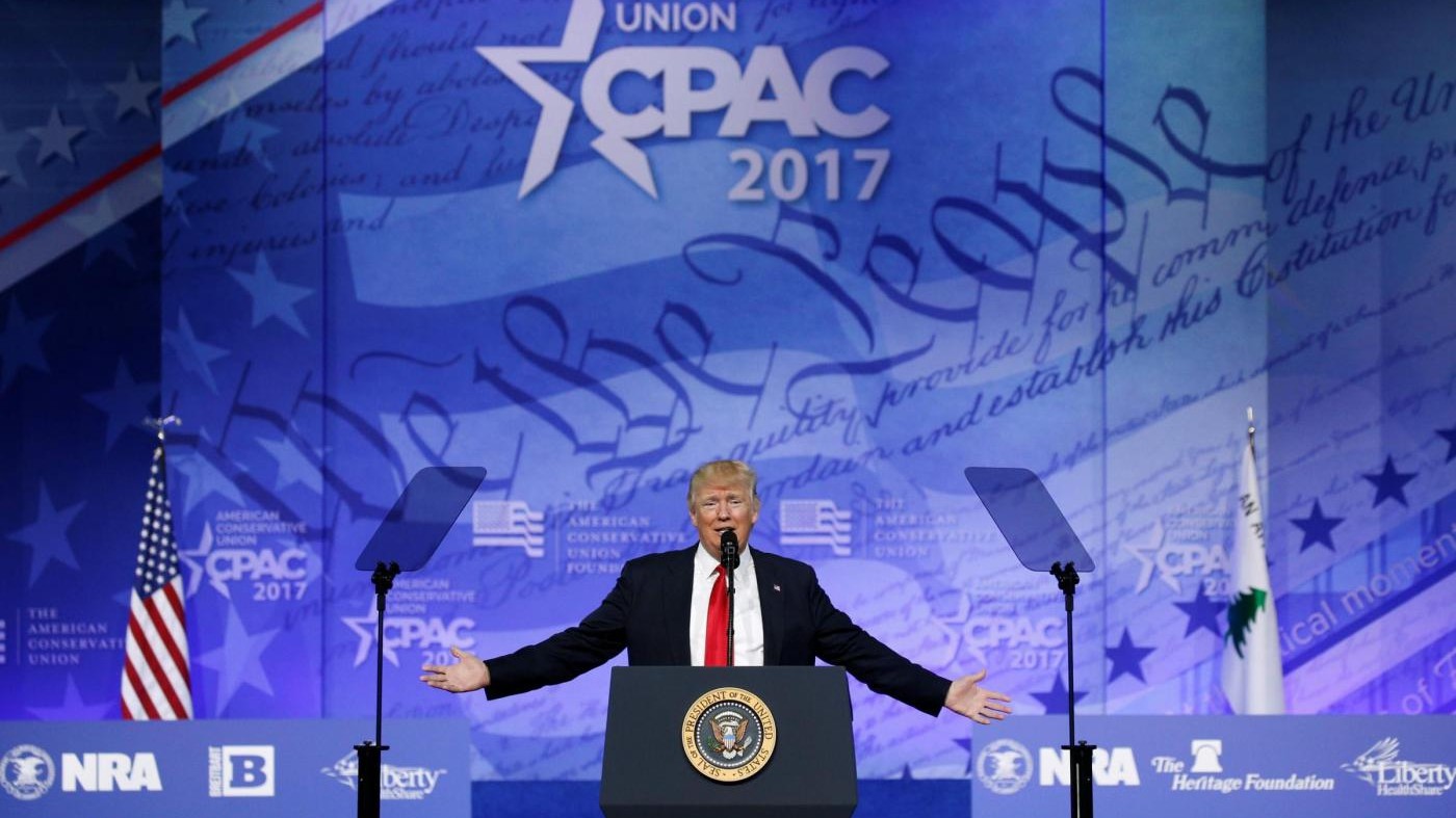 Trump promette muro subito e lancia corsa riarmo. Mosca replica