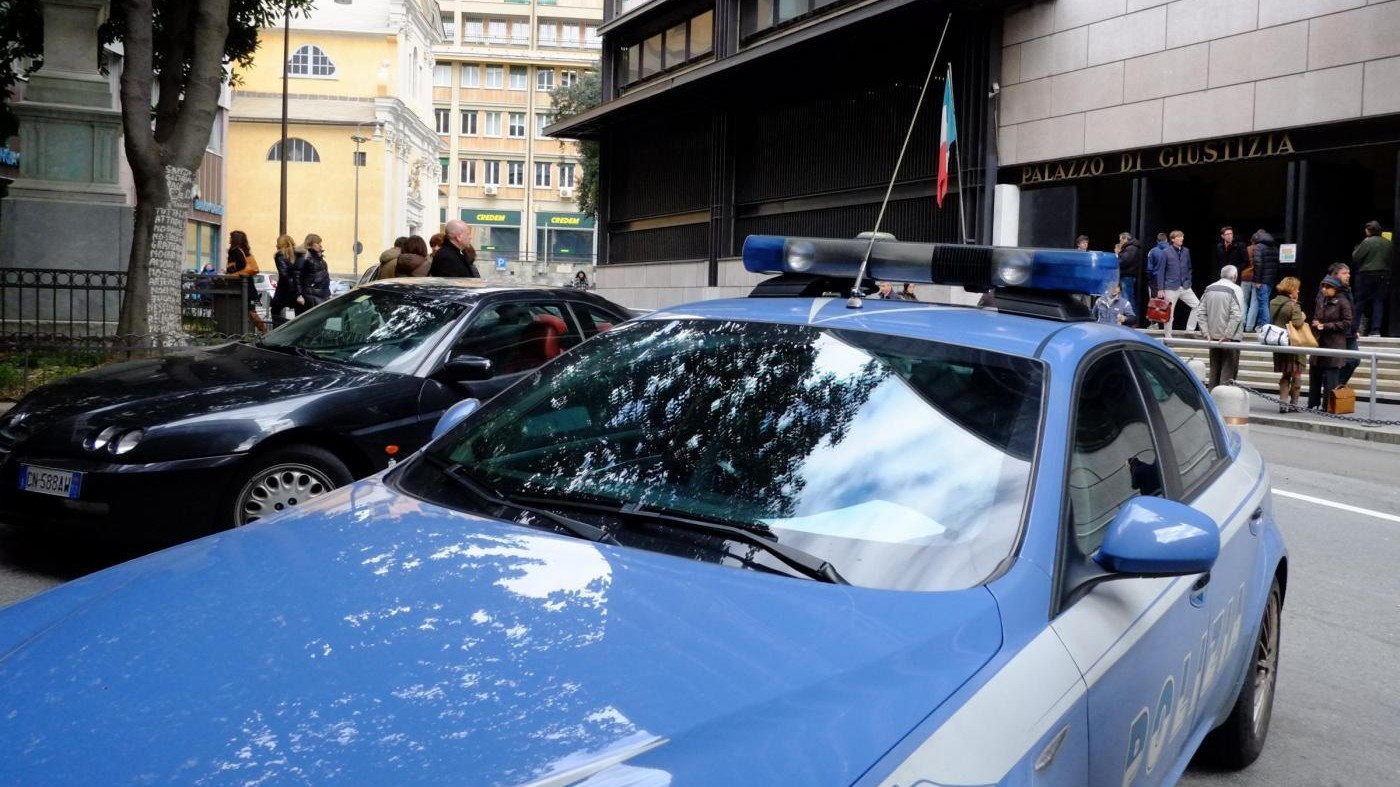 Dodicenne accoltellata a Genova: è stato fermato il padre