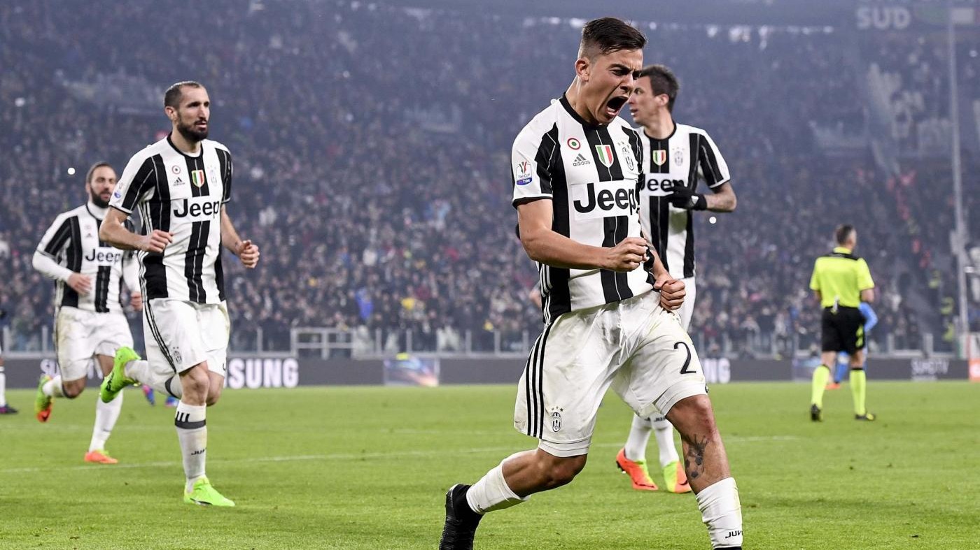Juve, 3-1 al Napoli: Dybala-Cuadrado show tra le polemiche