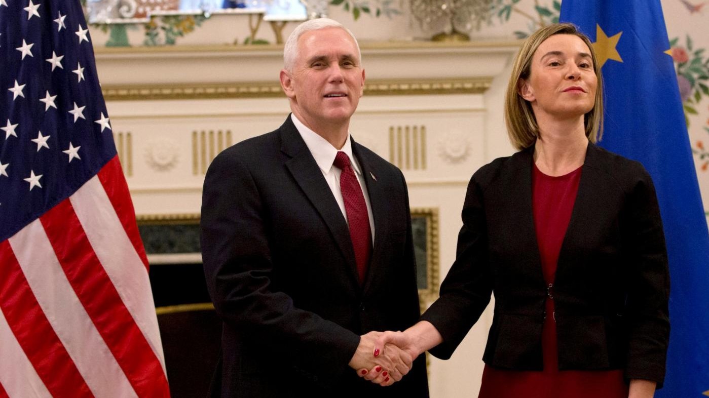 FOTO Bruxelles,  Mogherini incontra Vice Presidente Usa Pence