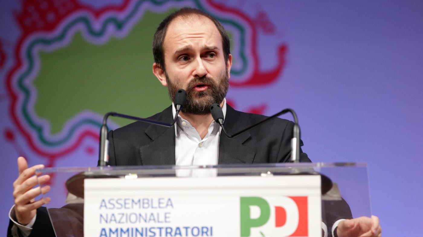 Pd, stretta su tessere ‘anomale’. Orfini manda Fiano a Napoli
